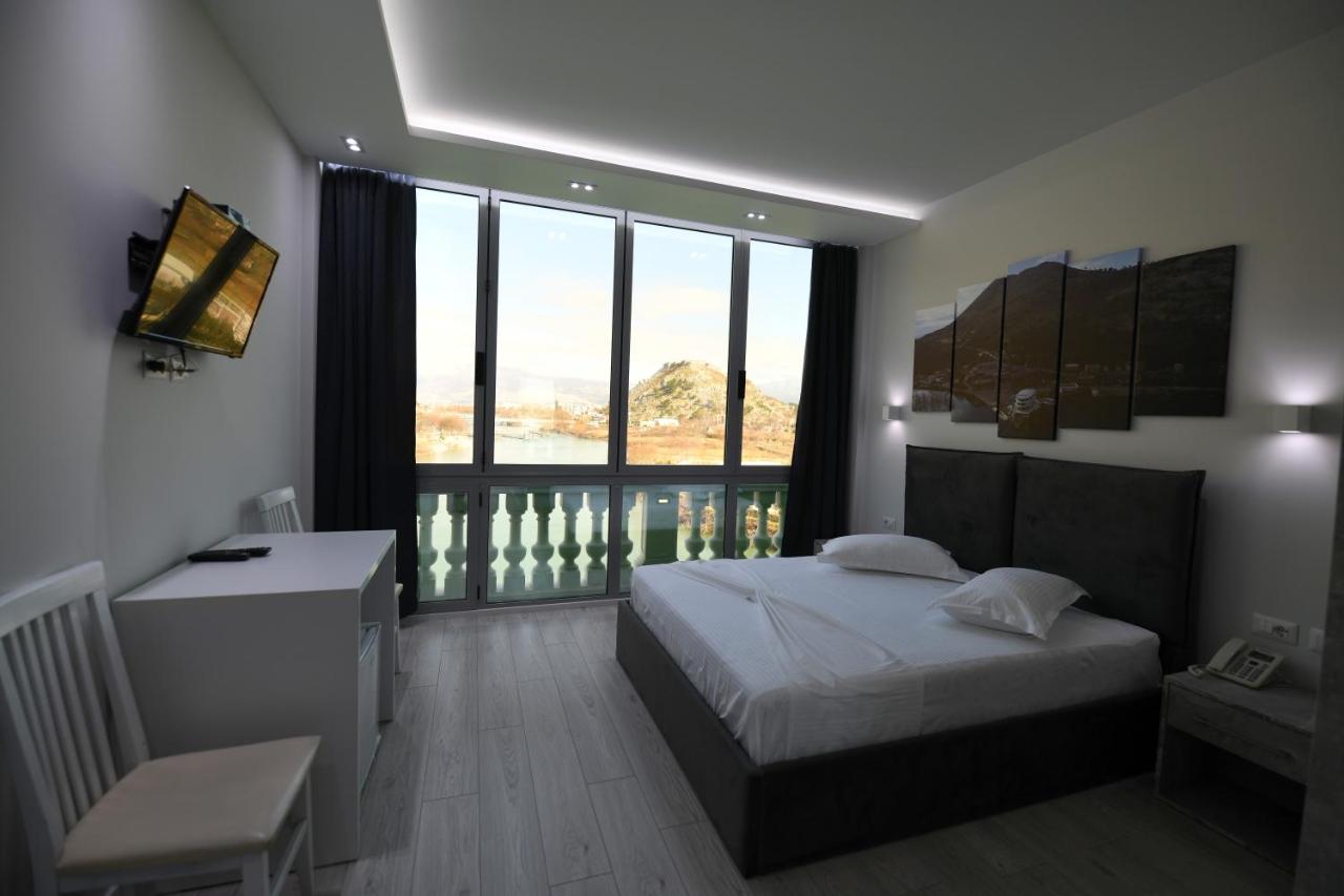 Prince Of Lake Hotel Shkodër 외부 사진